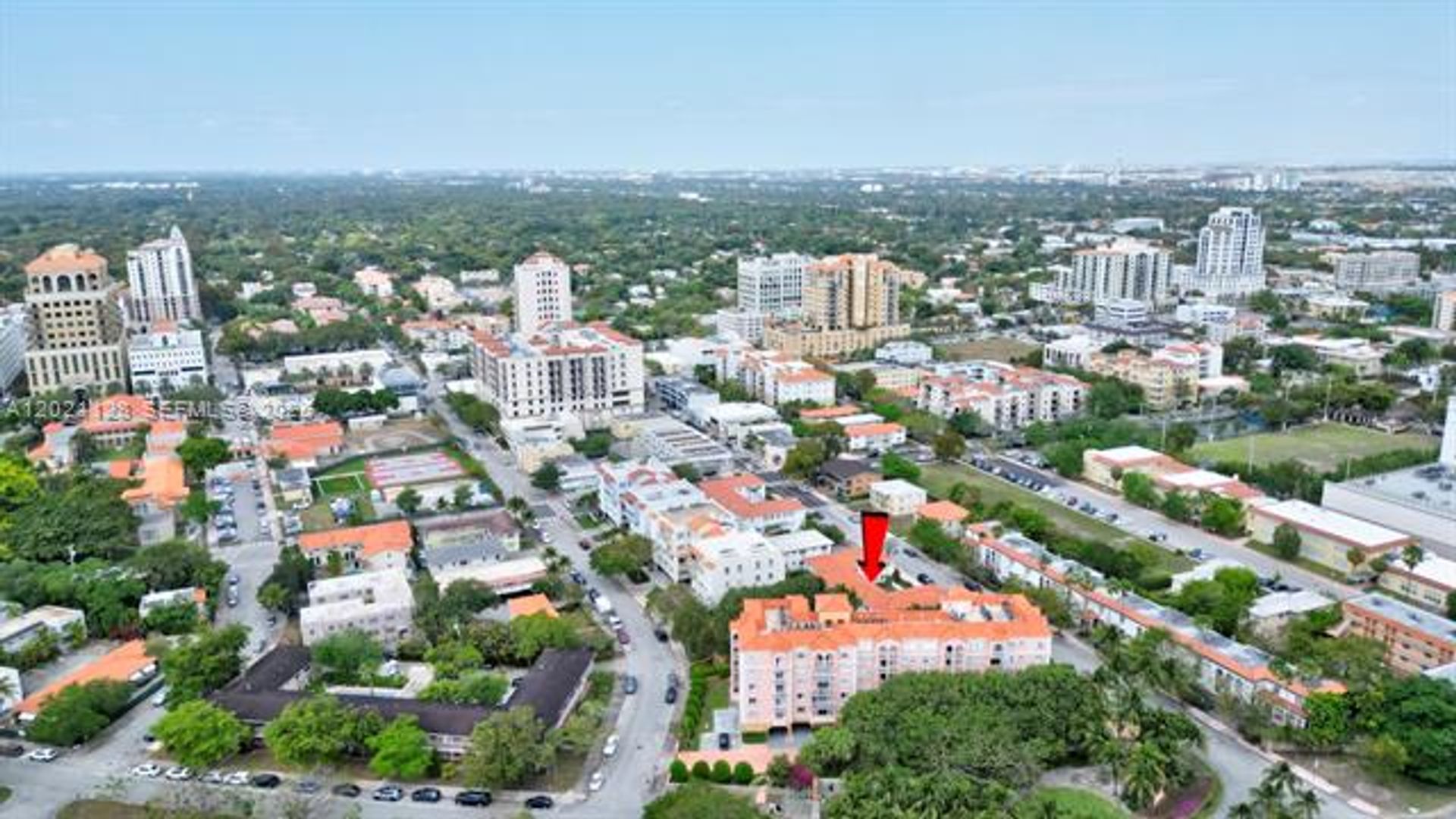 Coral Gables Condo: 1 Alhambra Cir # 601