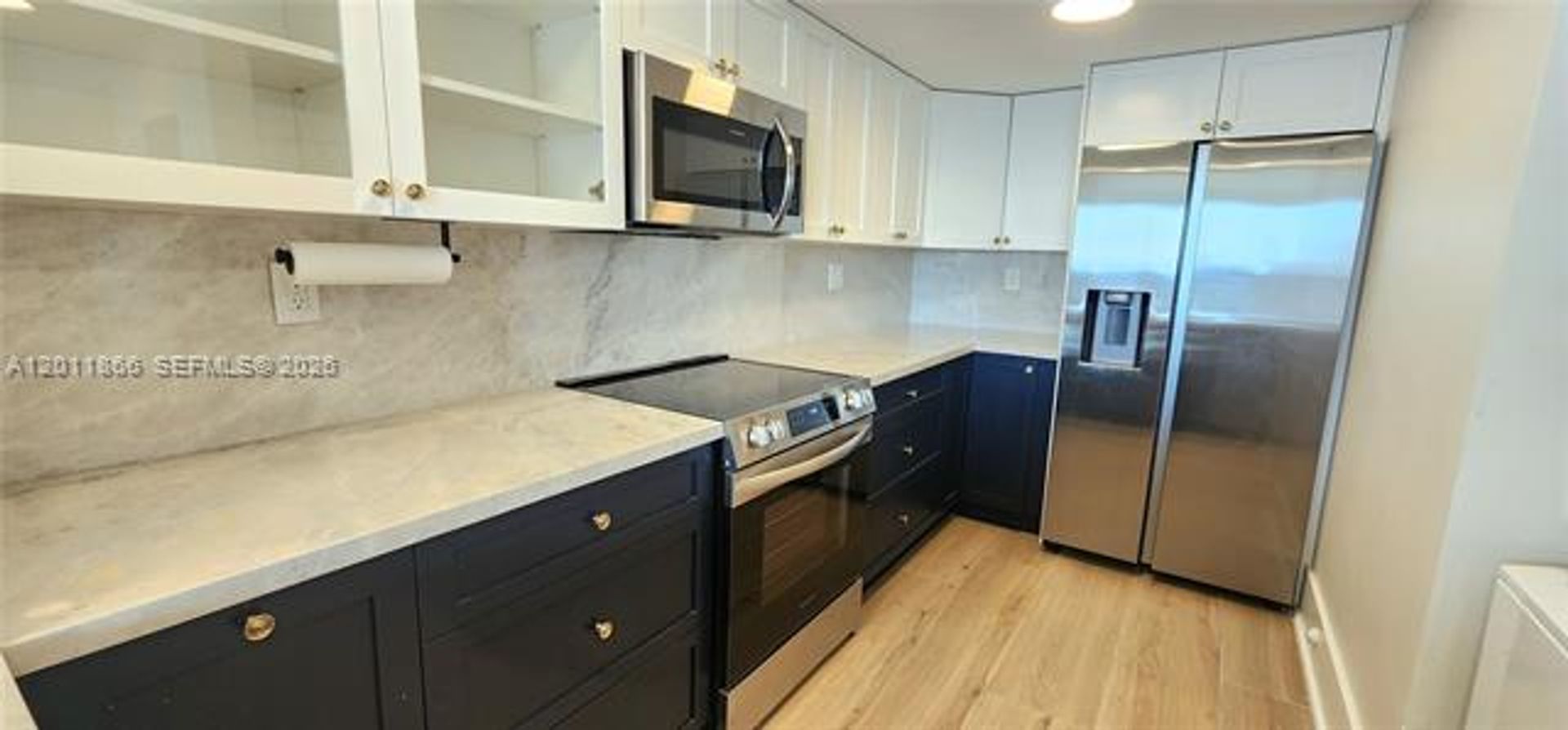 North Bay Village Condo: 7601 E Treasure Dr cu-1411