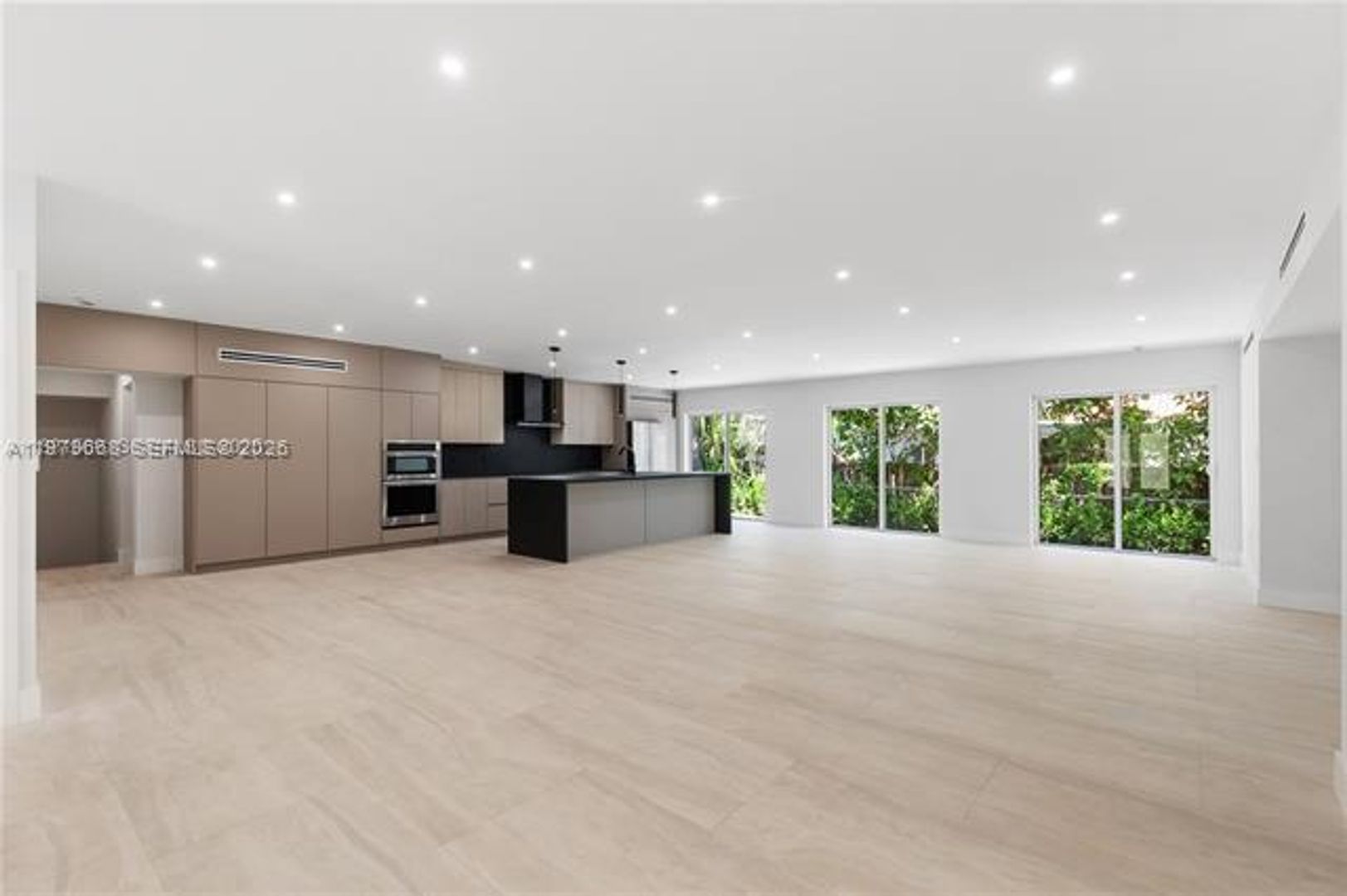 MIAMI House: 2251 SW 20th St