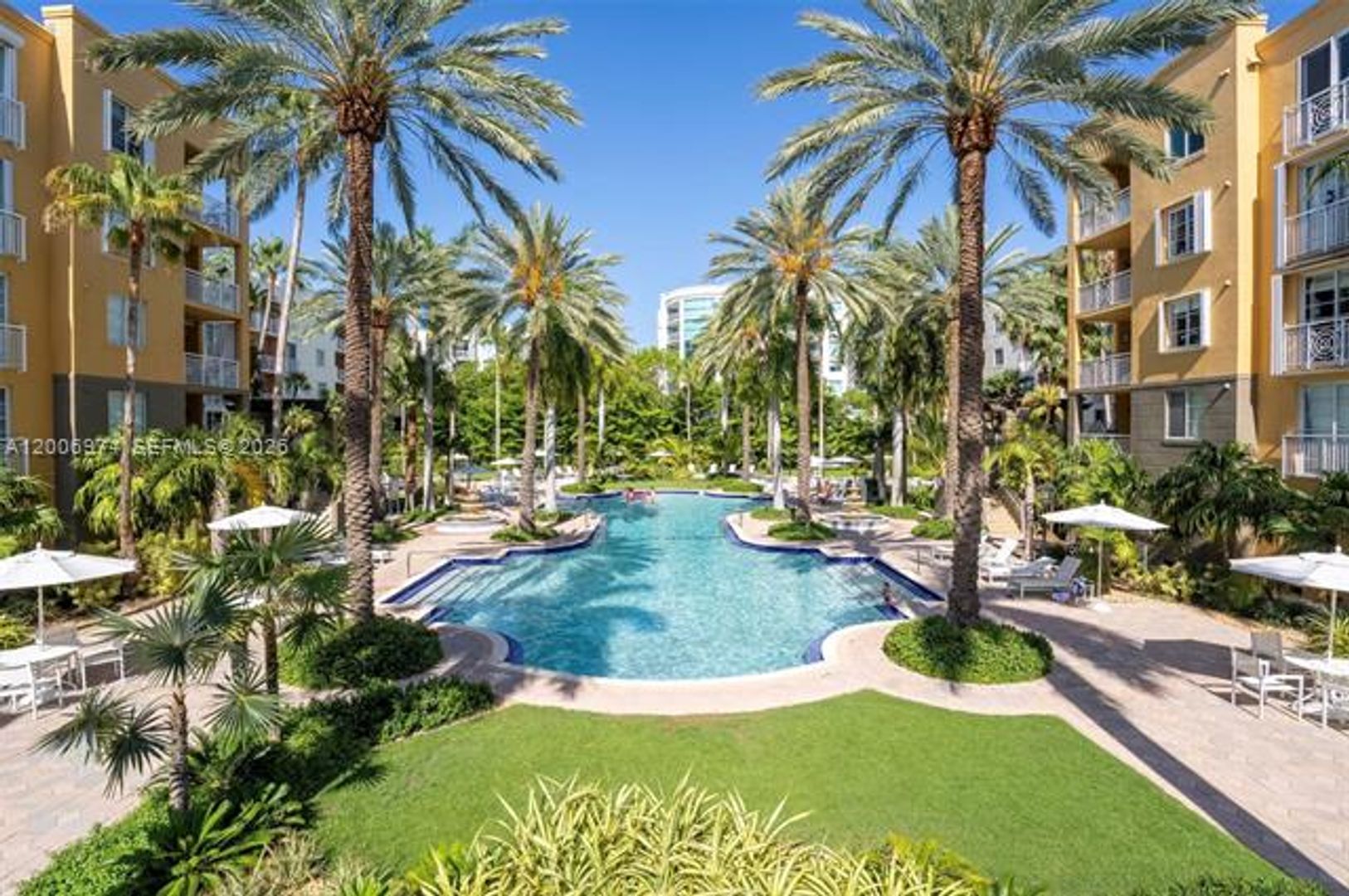 MIAMI BEACH Apartment: 151 Michigan Ave # 533
