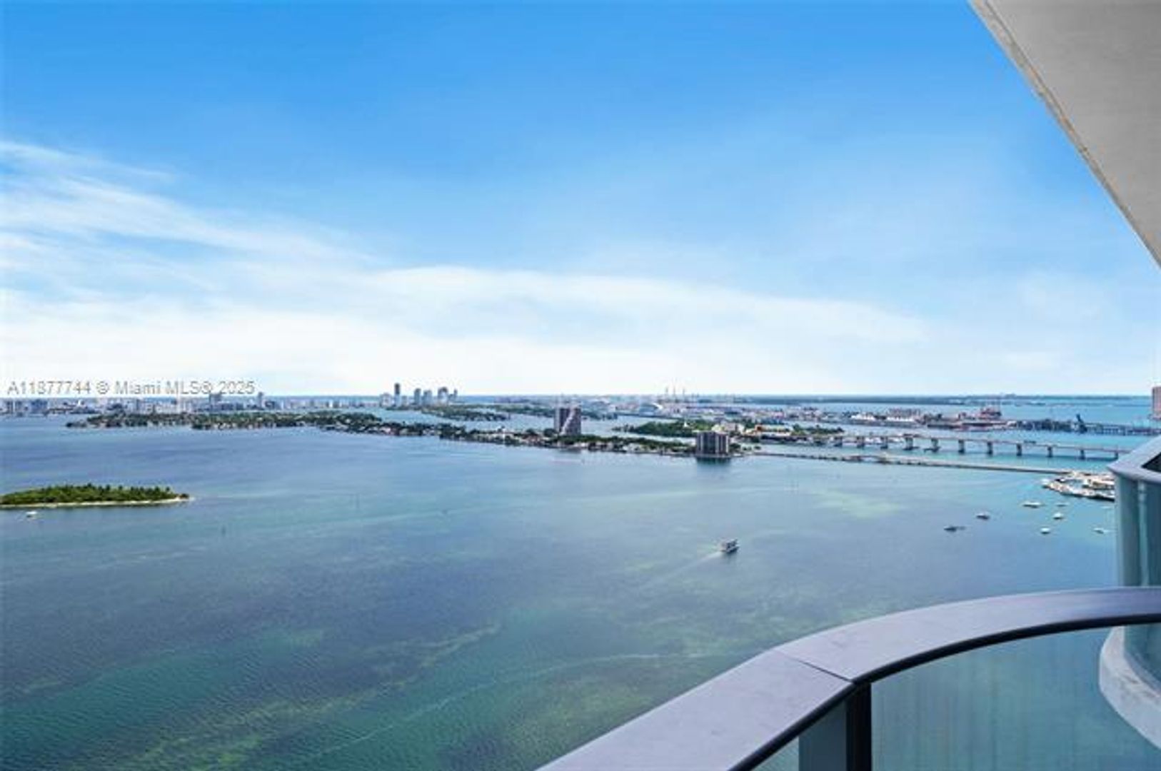 MIAMI Apartment: 700 NE 24th St unit 3404