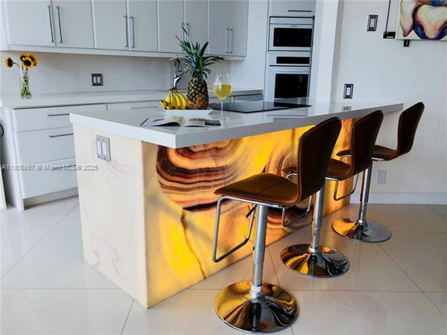 AVENTURA Apartment: 3610 Yacht Club Dr unit 609