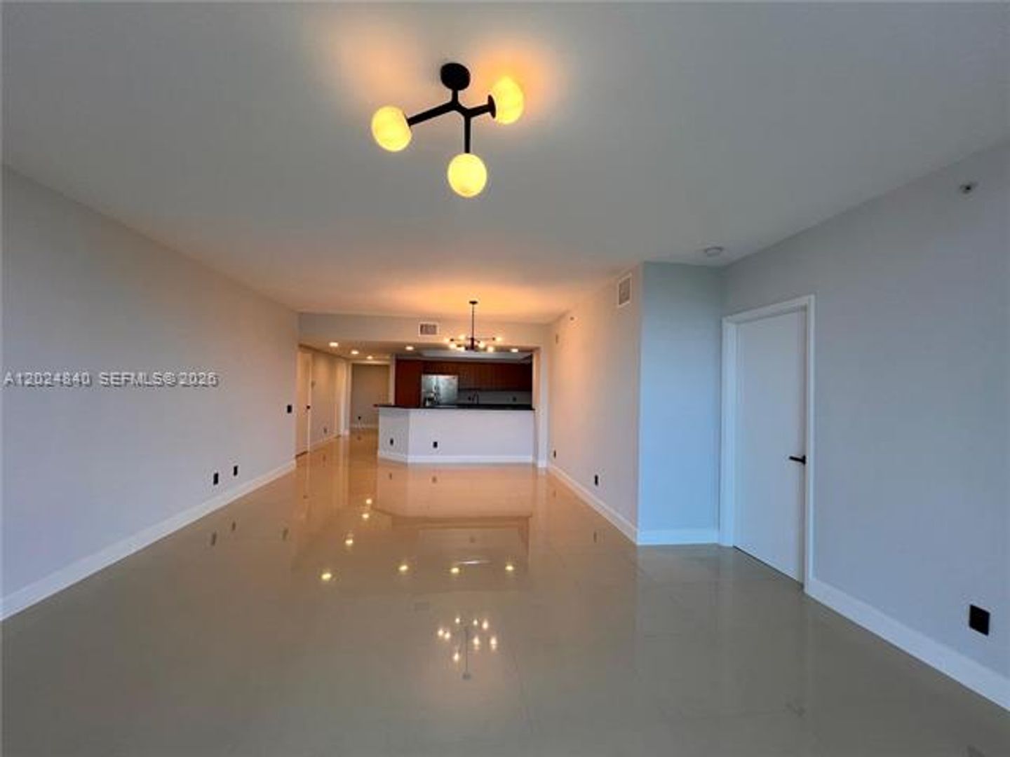 North Miami Condo: 14951 Royal Oaks Ln # 401