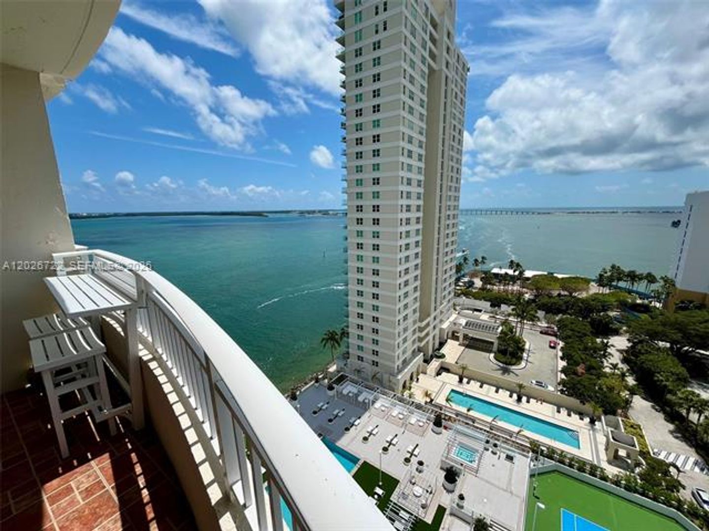 Miami Condo: 770 Claughton Island Dr # 1908