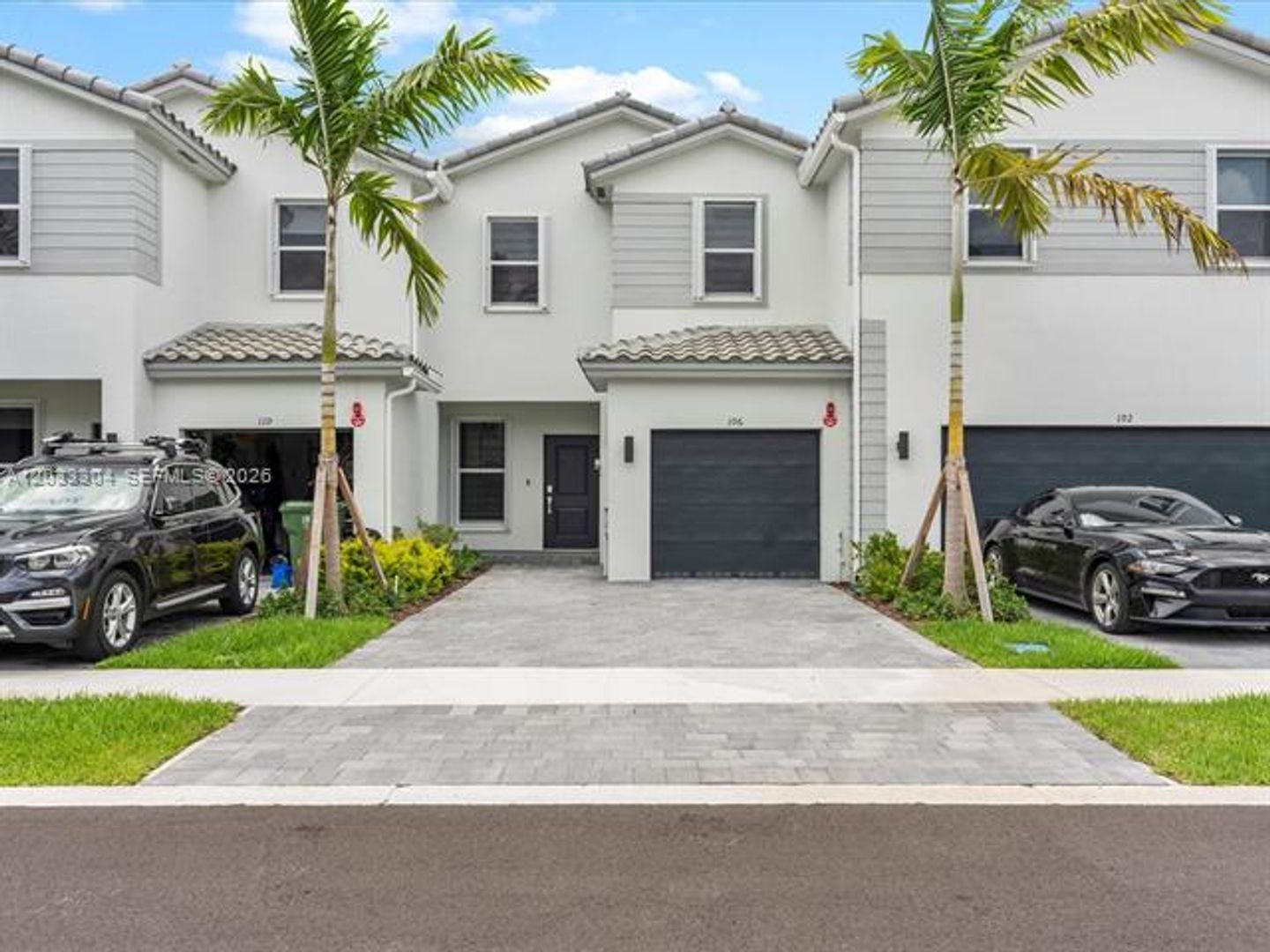 Pembroke Pines Townhome: 106 SW 184th Pl