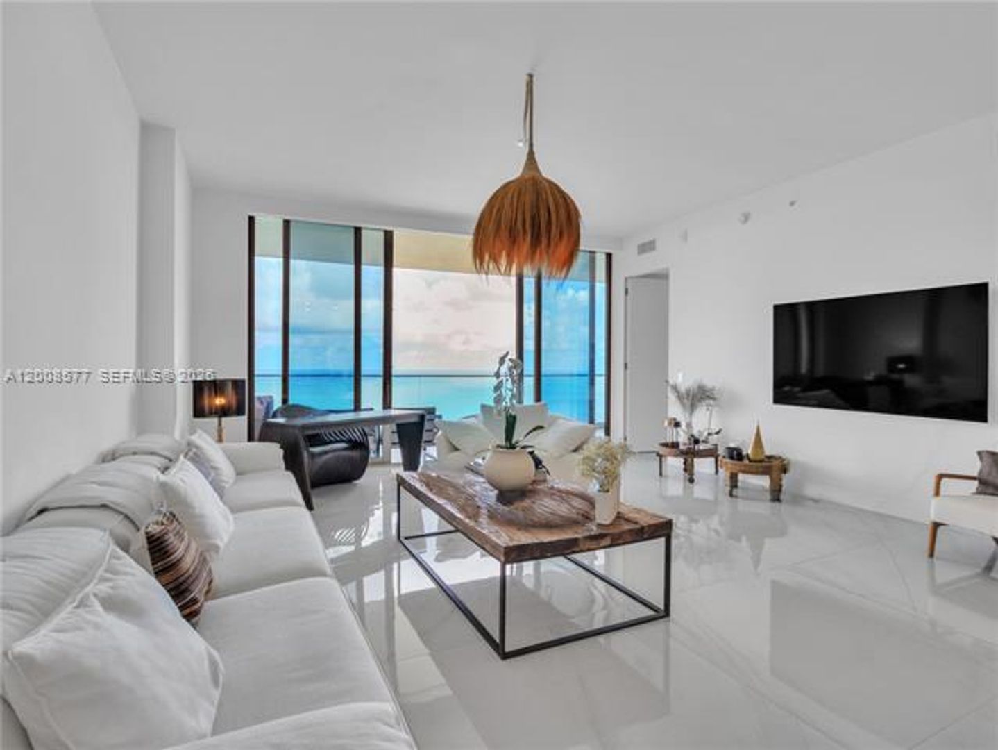 SUNNY ISLES BEACH Apartment: 18975 Collins Ave # 4303