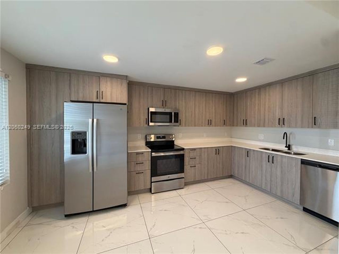 Homestead Townhome: 25779 SW 144th Ave th 25779