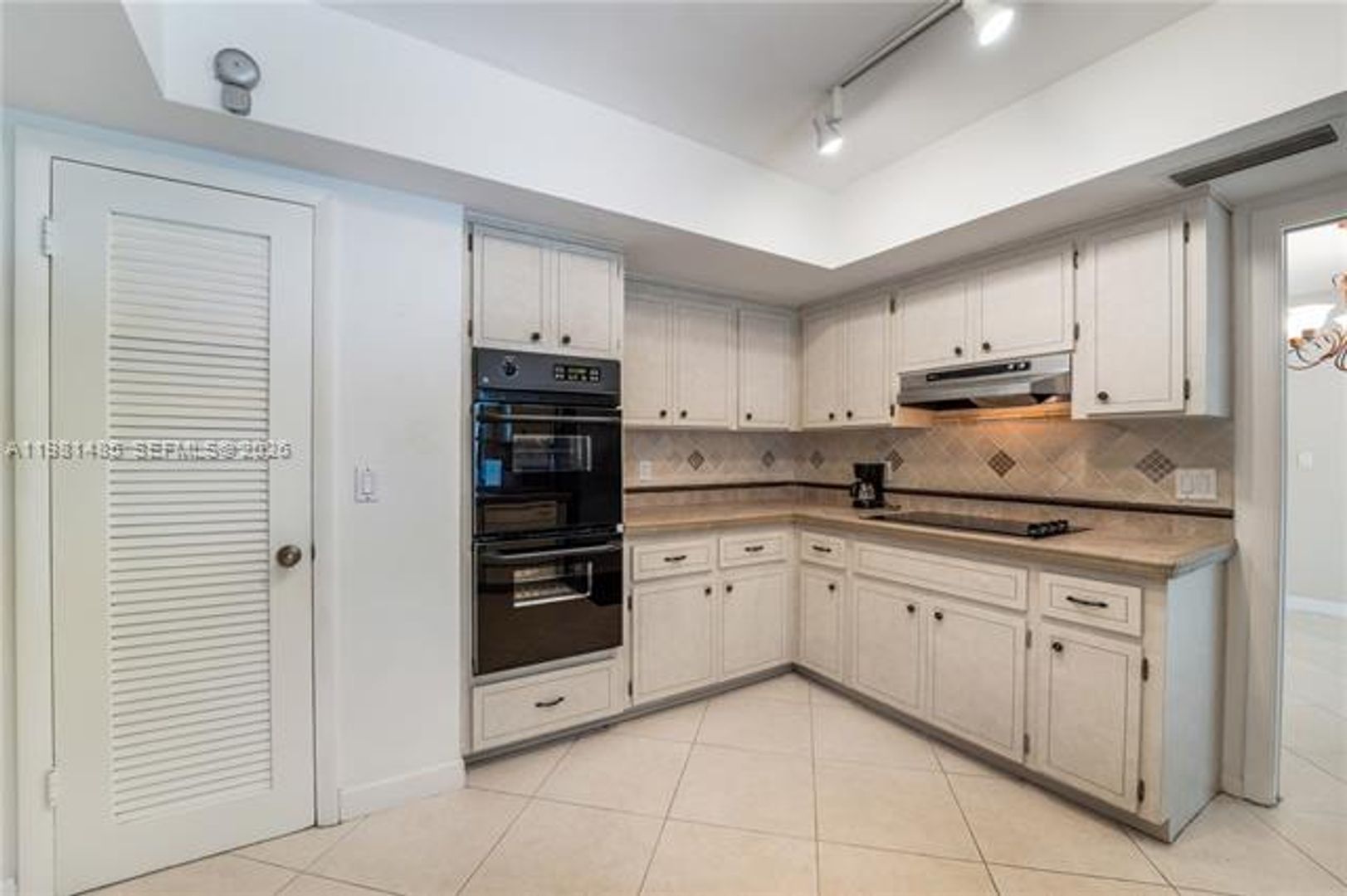 Palmetto Bay House: 7970 SW 146th St # 7970