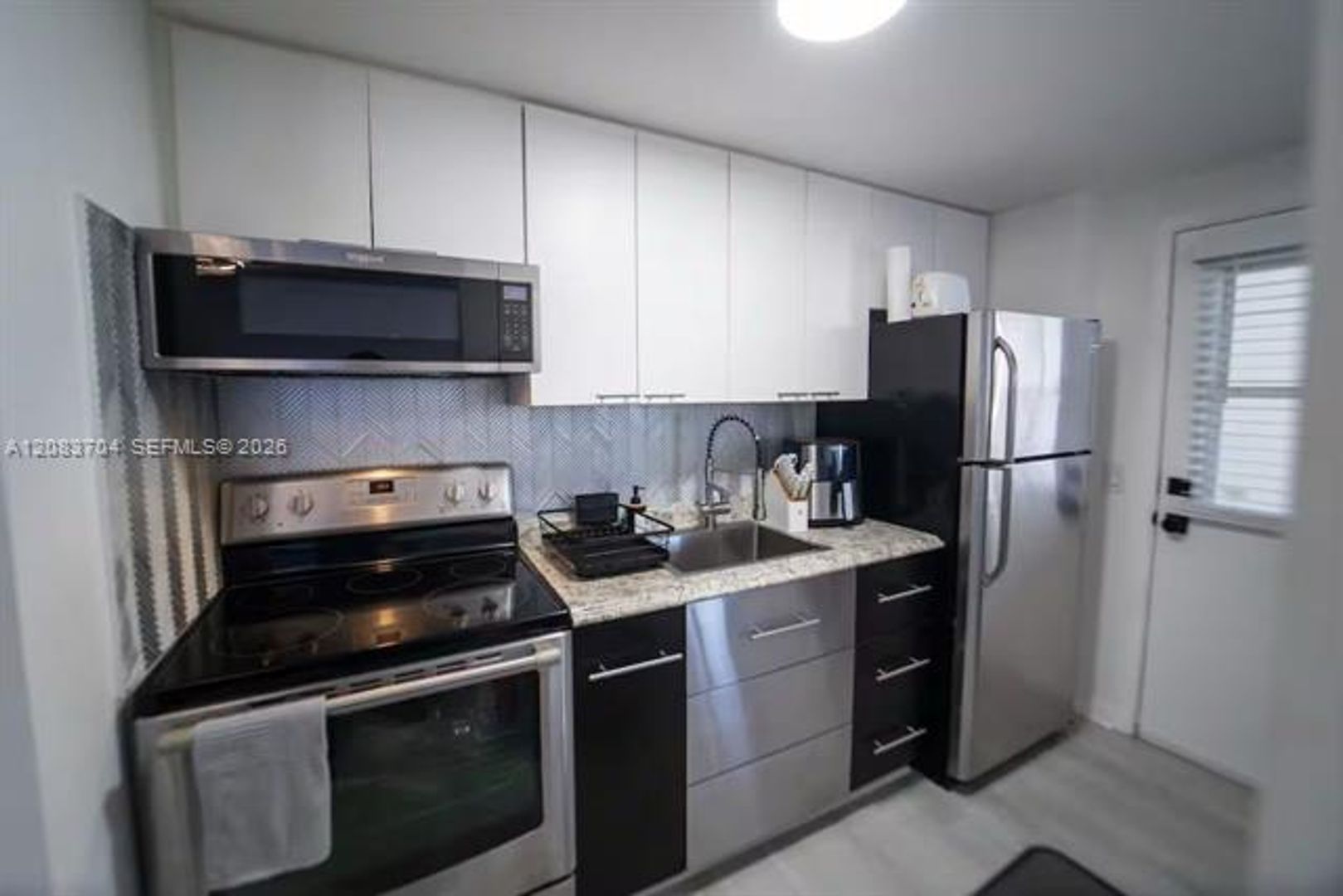 North Bay Village Condo: 7904 West Dr cu-1016