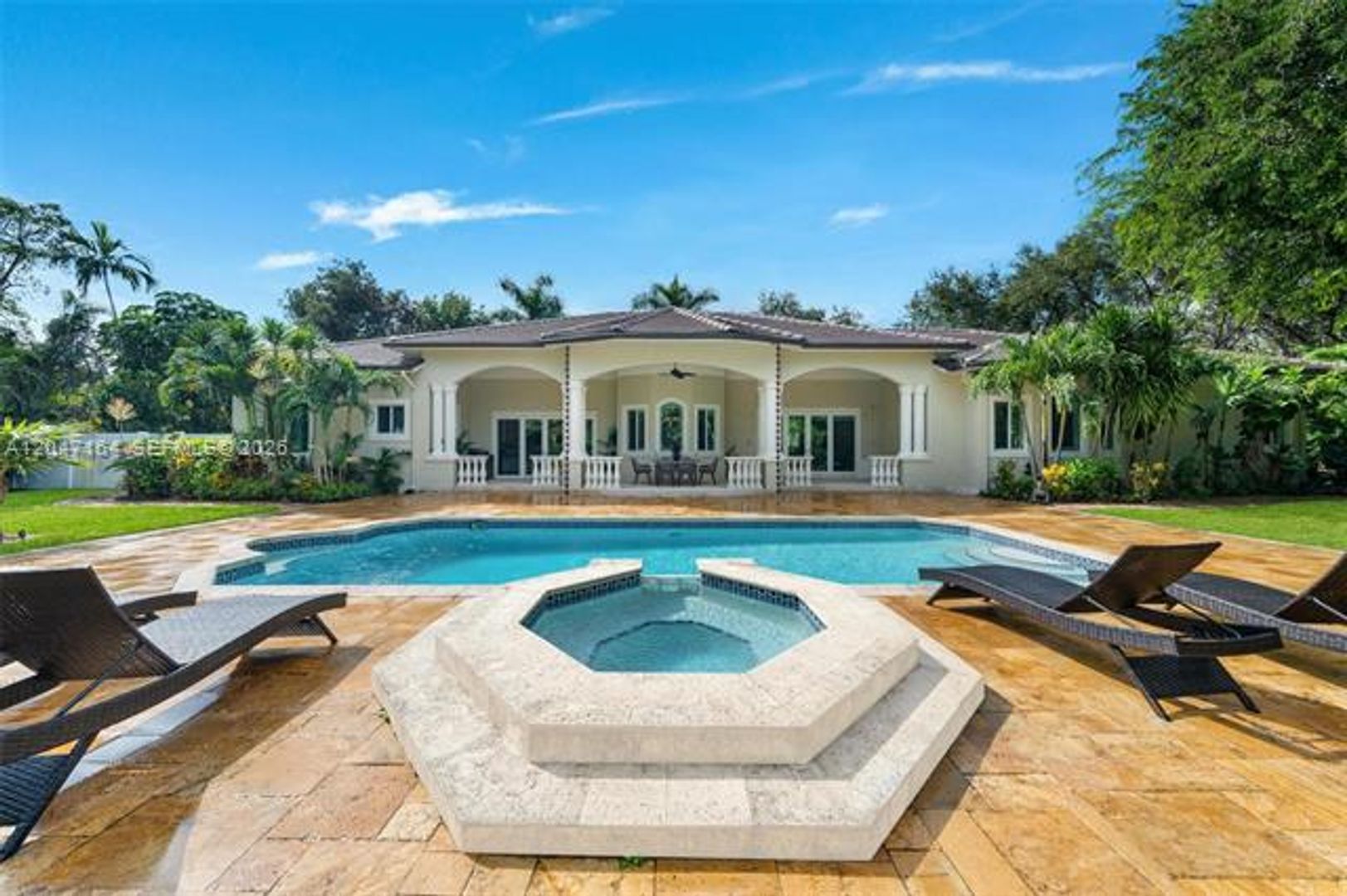 Pinecrest House: 6890 SW 94th St