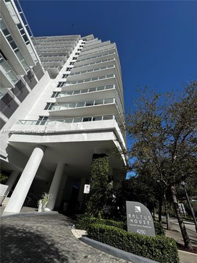 MIAMI Apartment: 4250 Biscayne Blvd unit 1002