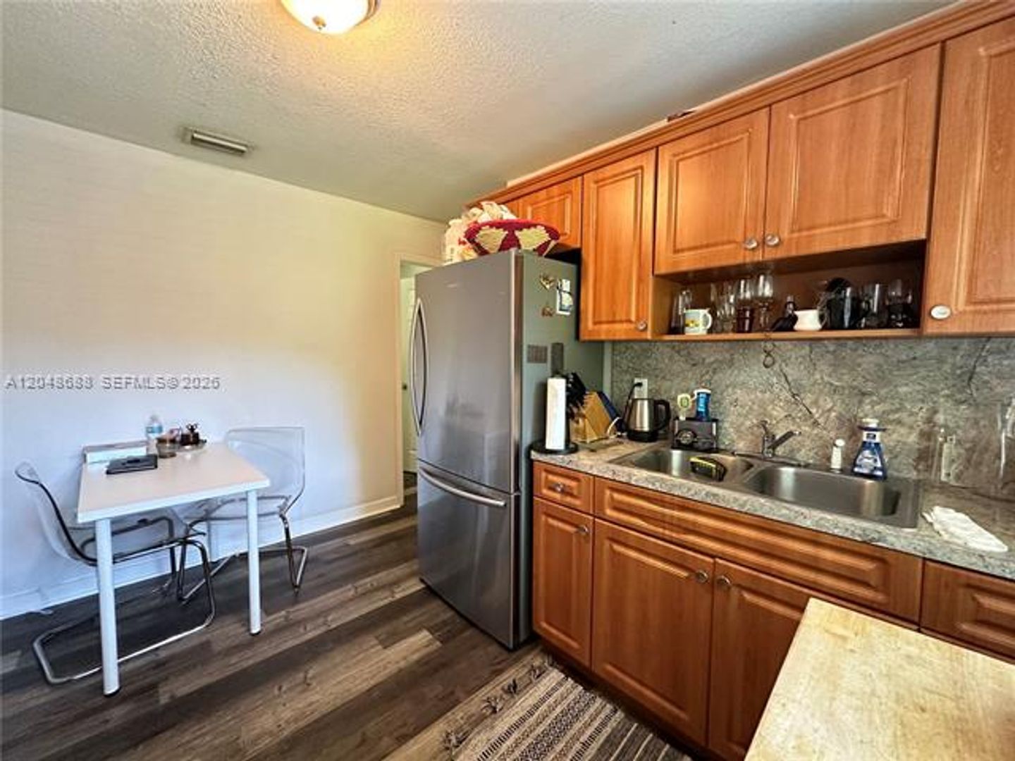 Miami House: 3611 Oak Av # 3611