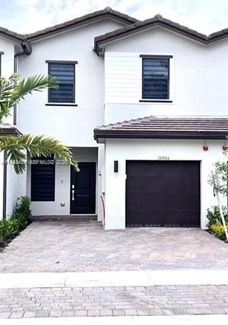 Pembroke Pines Townhome: 15903 SW 2nd Pl th 15903