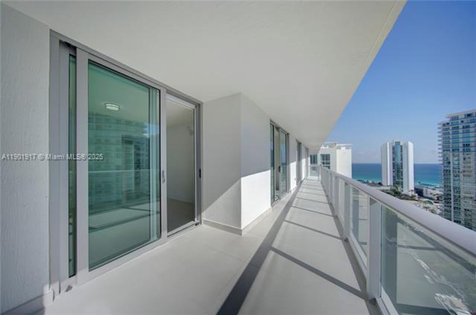 SUNNY ISLES BEACH Apartment: 300 Sunny Isles Blvd unit 4-1904