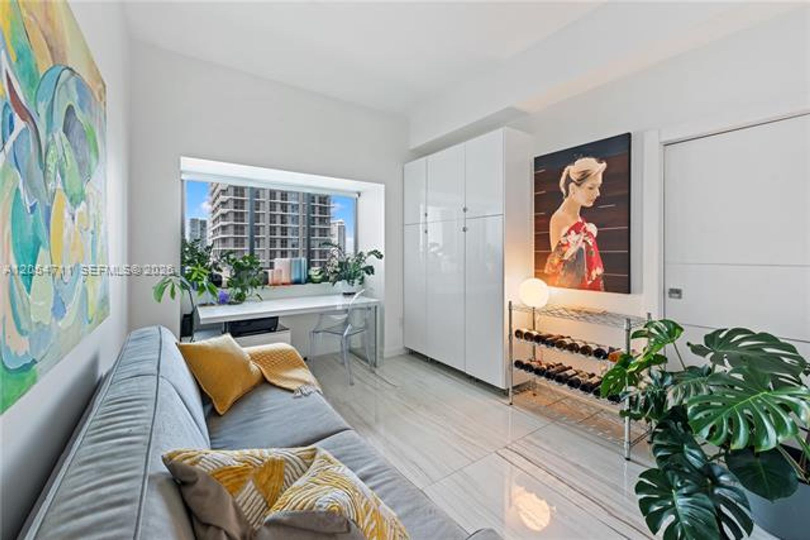 Miami Condo: 480 NE 31st St cu-1801