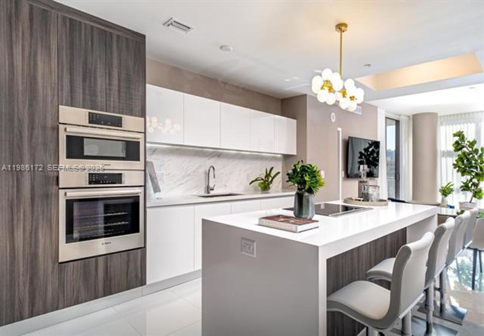 Miami Condo: 851 NE 1st Ave # 1011