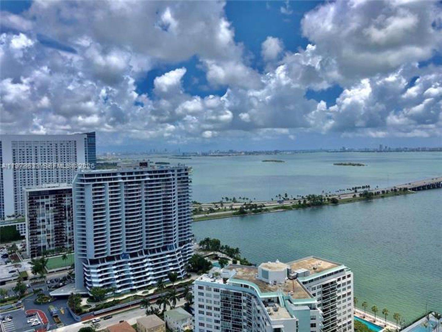 MIAMI Apartment: 501 NE 31st St # 3003