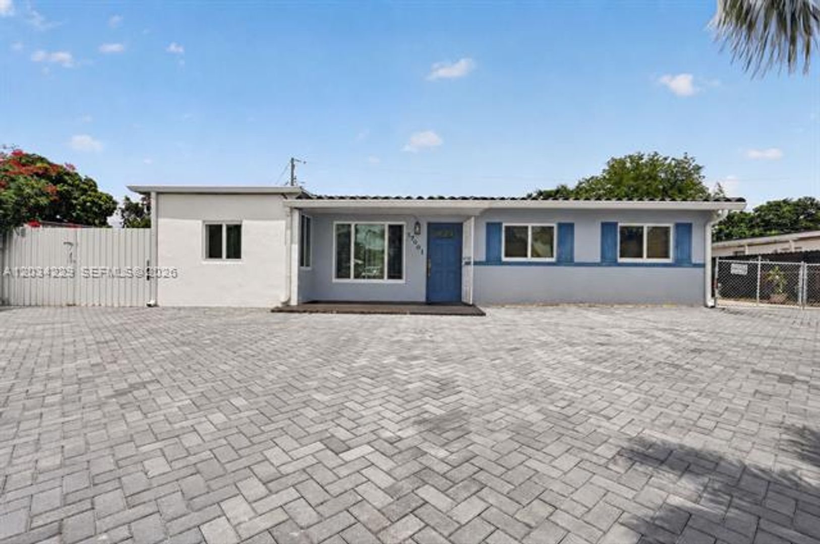 Miami Gardens House: 17001 NW 53rd Ct