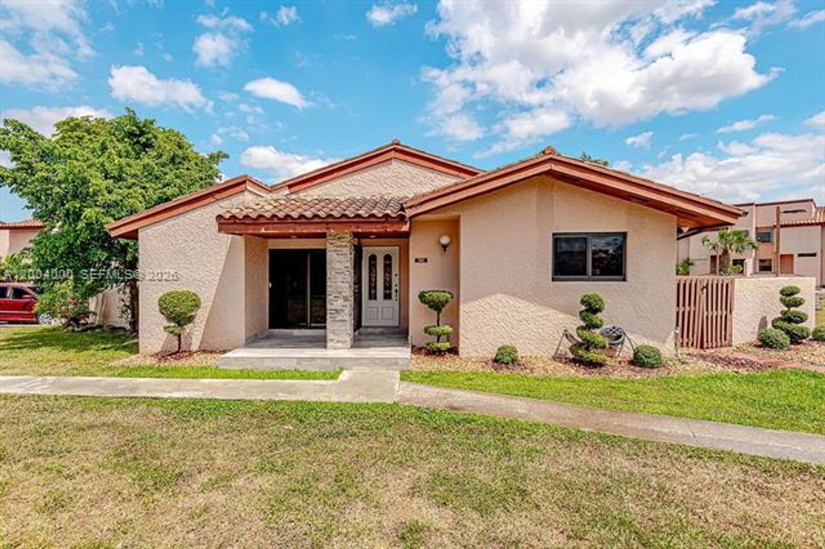 MIAMI Apartment: 740 NW 105th Pl # A6