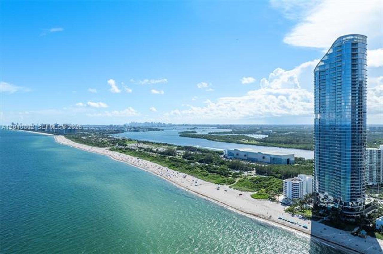 Sunny Isles Beach Condo: 15701 Collins Ave # 3605
