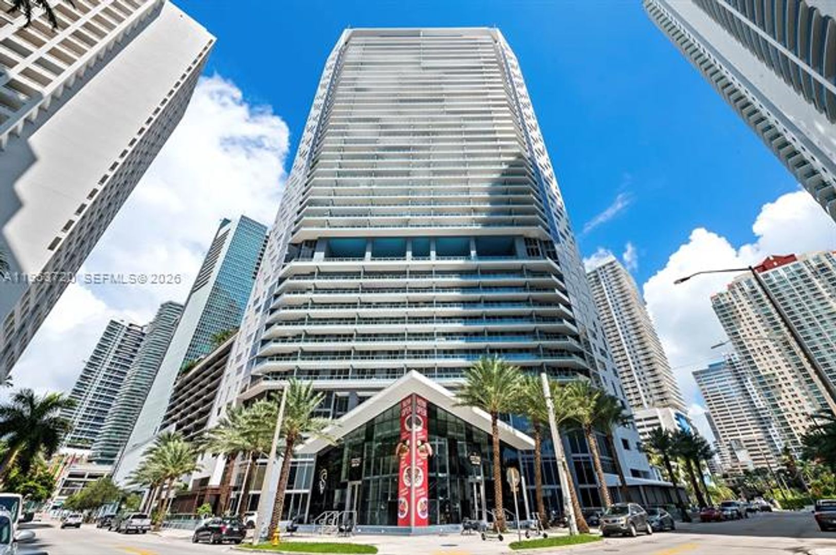 MIAMI Apartment: 1300 Brickell Bay Dr unit 2504