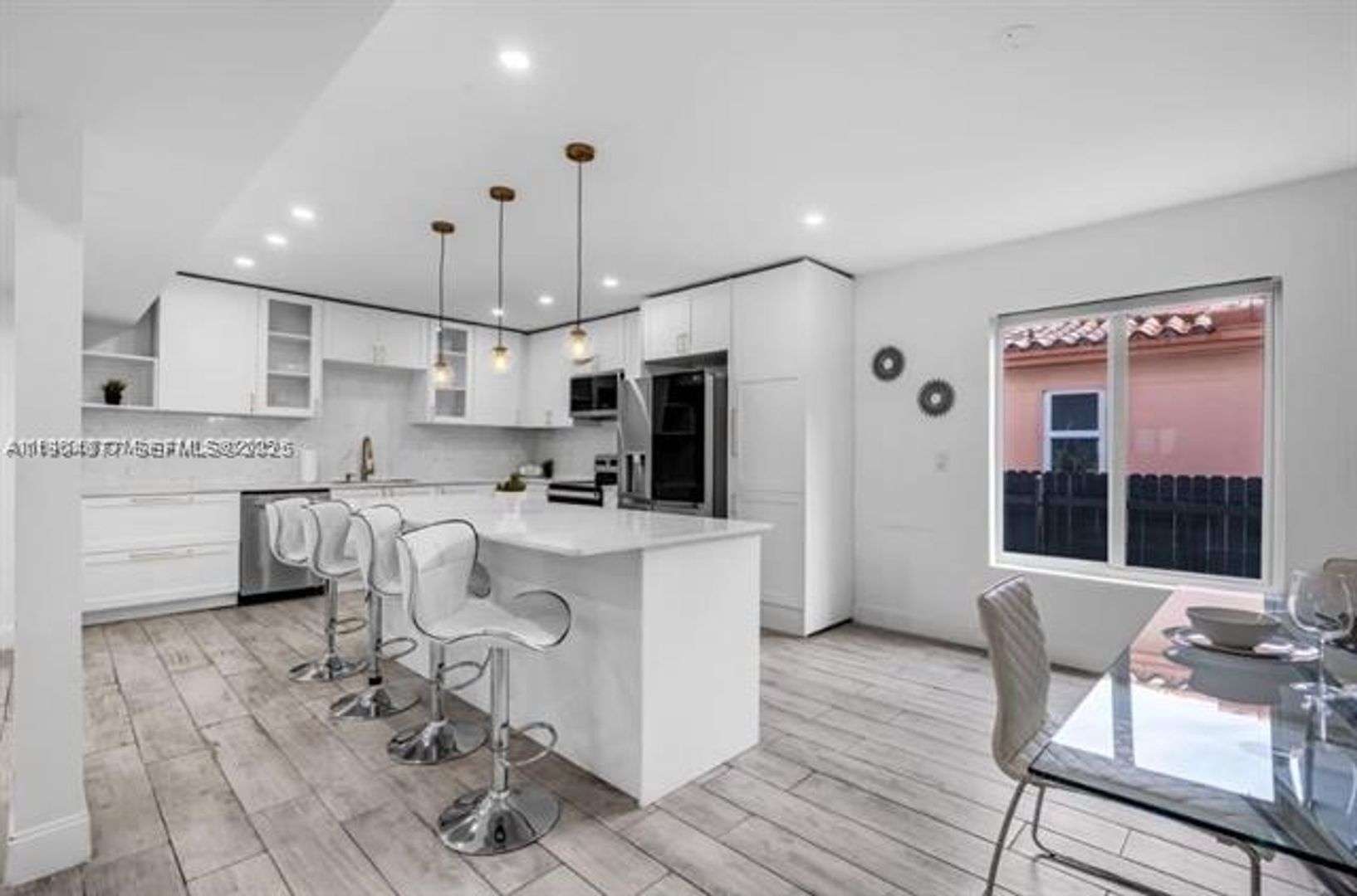 EL PORTAL House: 420 NE 90th St #0