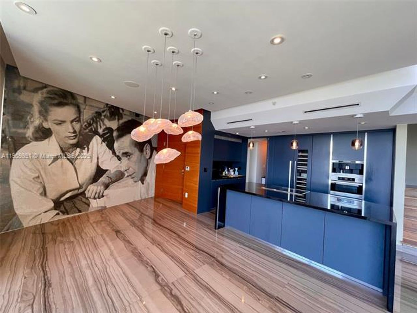 MIAMI Apartment: 92 SW 3rd St unit PH5213