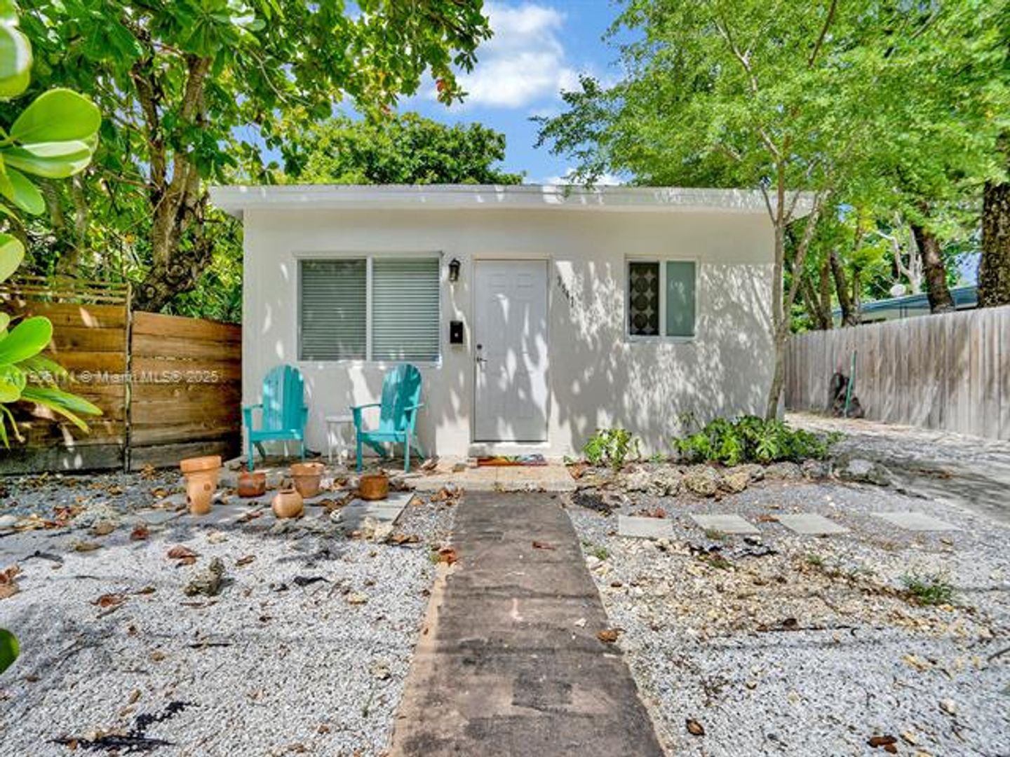 MIAMI House: 3547 William Ave #0