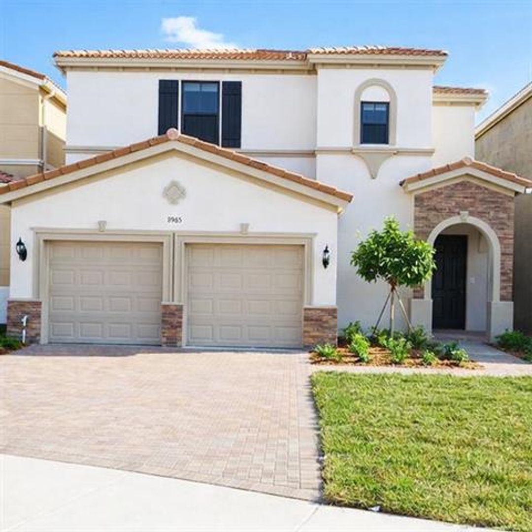 MIAMI House: 19105 NE 8th Court Ct #0