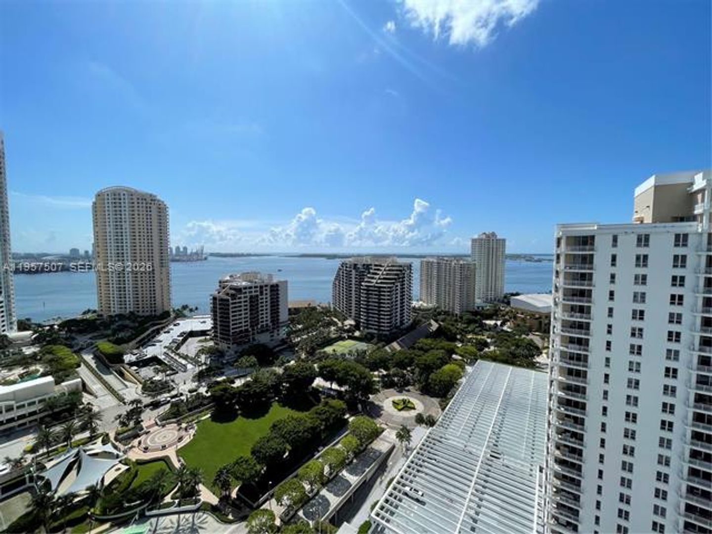 MIAMI Apartment: 801 Brickell Key Blvd unit 2511