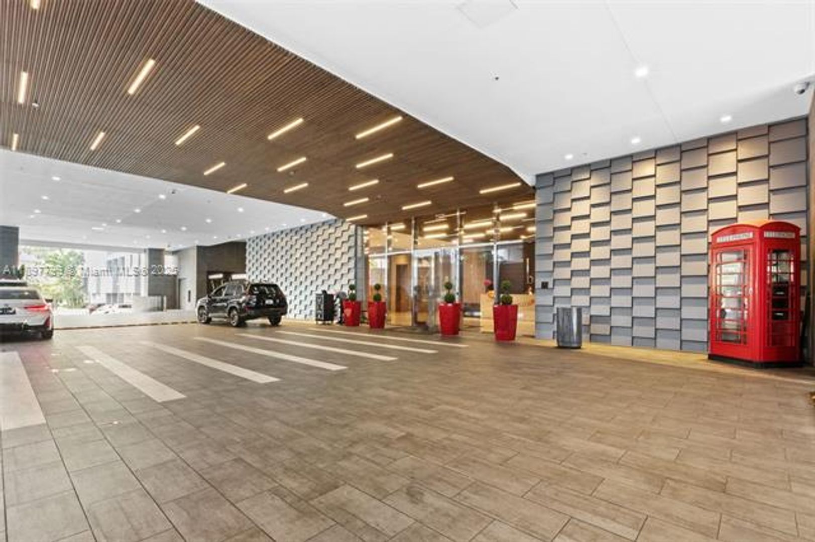 MIAMI Apartment: 1080 Brickell Ave unit 3006