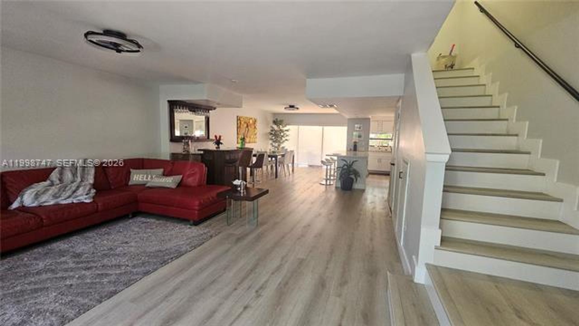 North Miami Beach Townhome: 16446 NE 27th Pl th 38