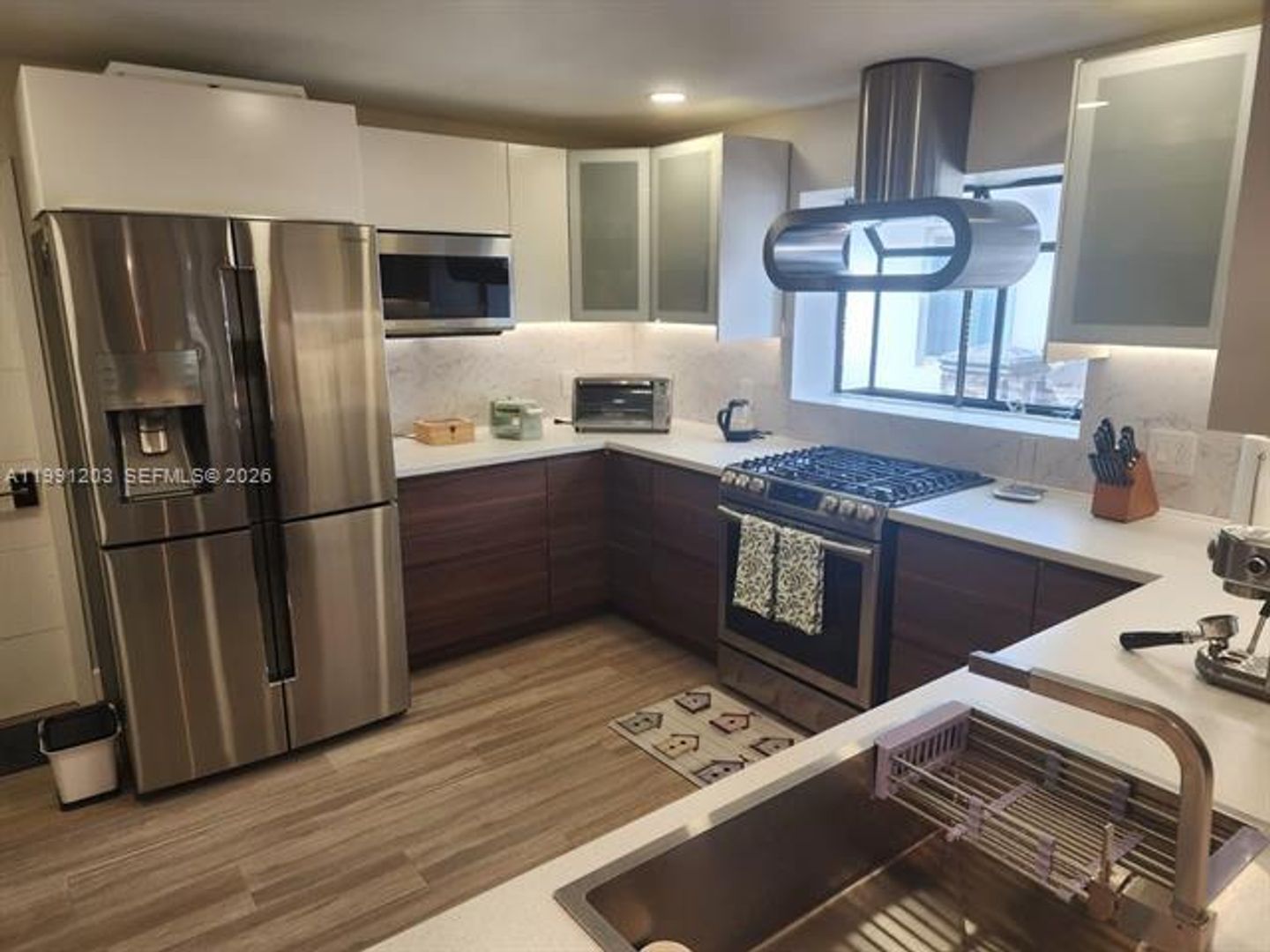 Miami Springs House: 831 Plover Ave # 831