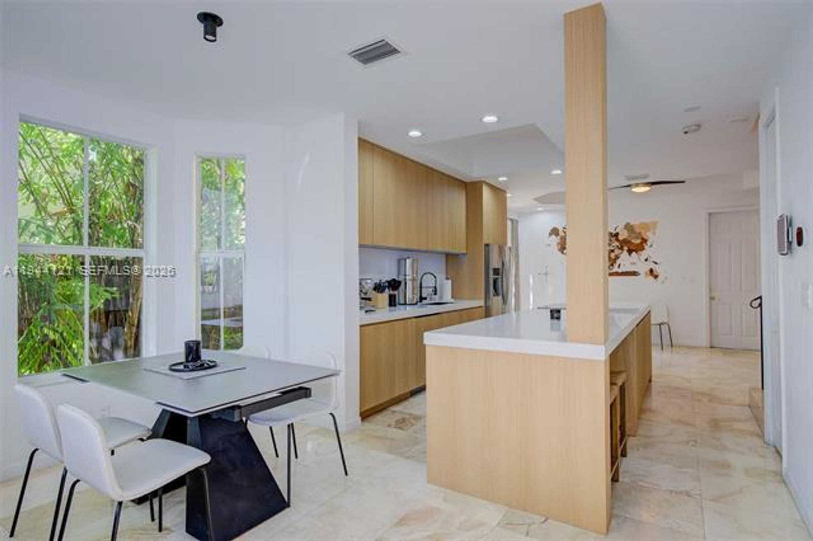 CORAL GABLES Townhome: 4867 Ponce De Leon Blvd th A