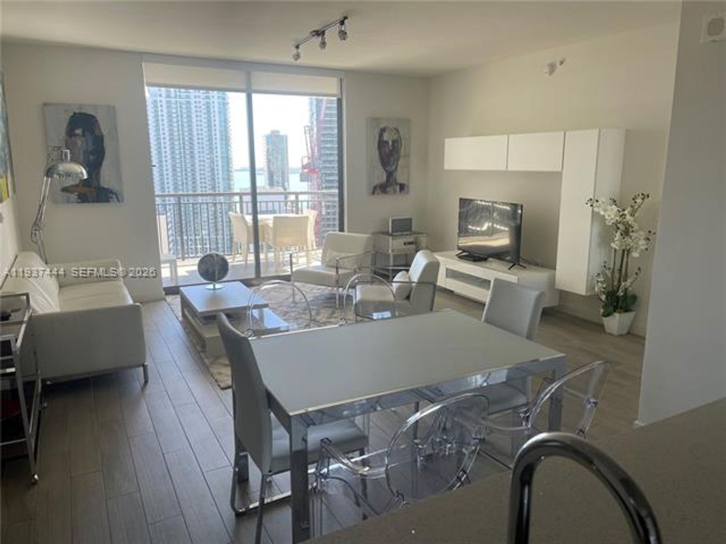 MIAMI Apartment: 999 SW 1st Ave unit 2817