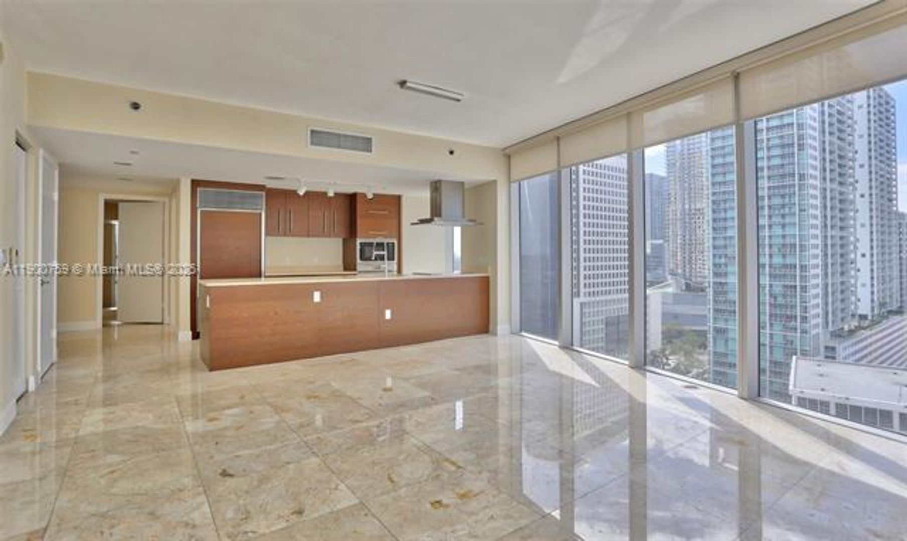 MIAMI Apartment: 495 Brickell Ave unit 2010