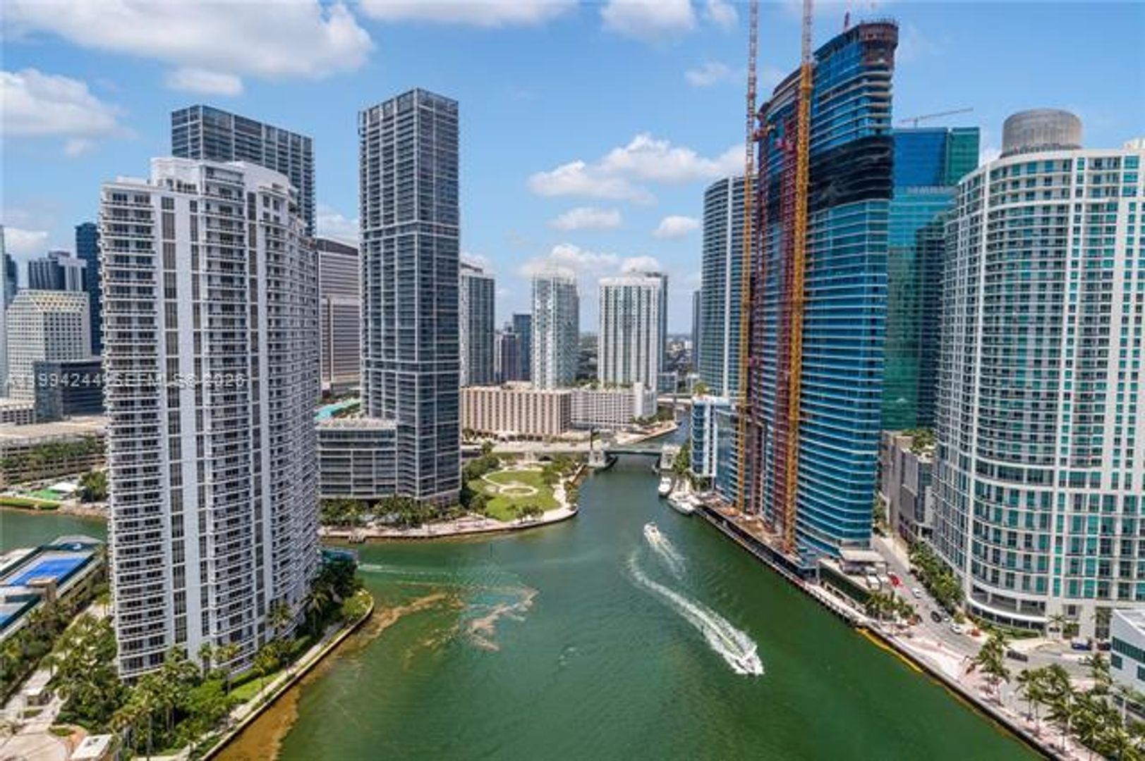 MIAMI Apartment: 901 Brickell Key Blvd # 305