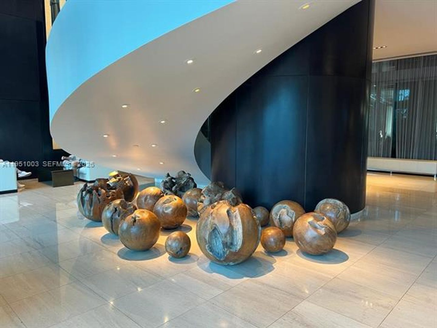 MIAMI Apartment: 900 Biscayne Blvd unit 3908