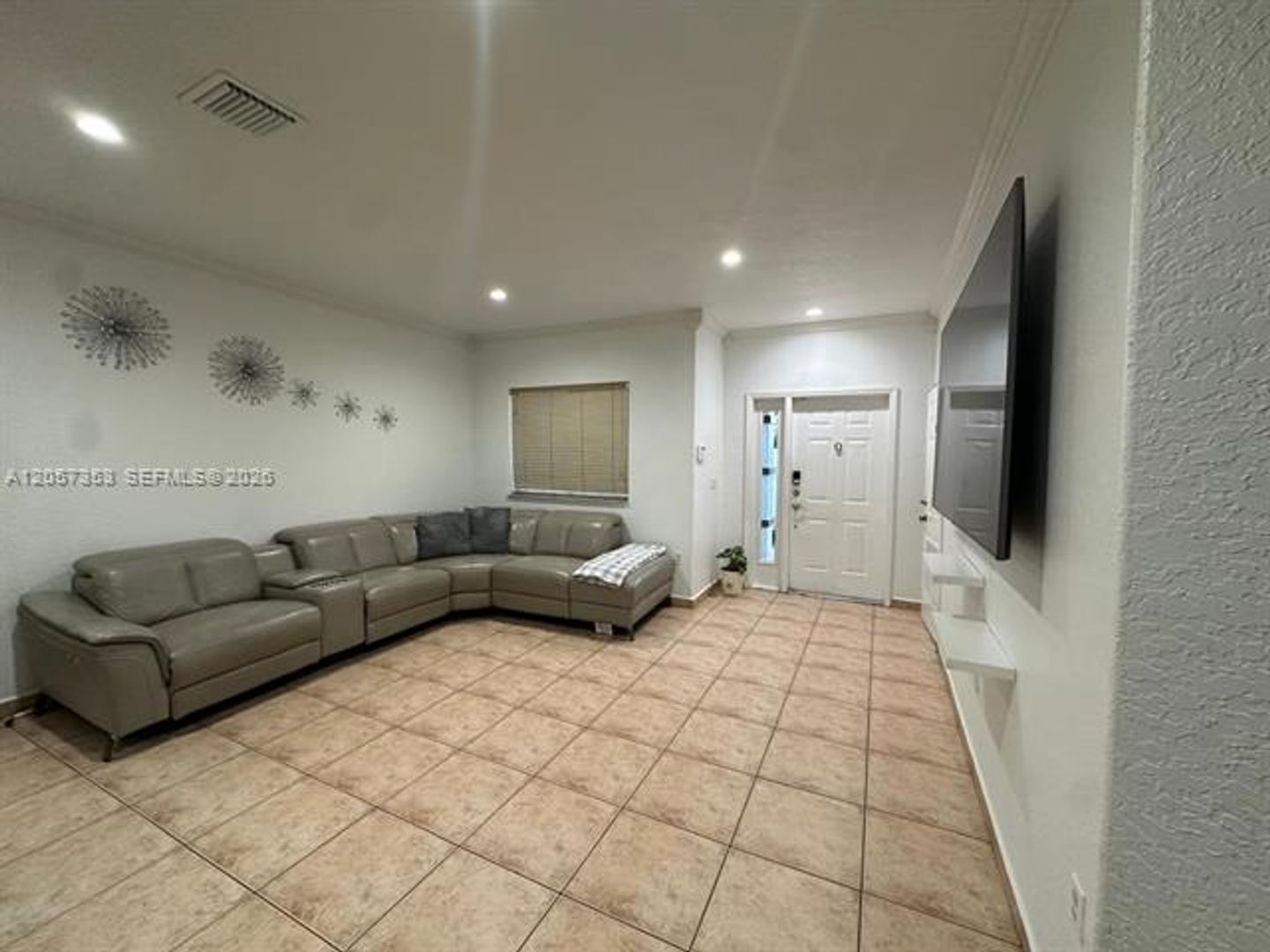Miami Lakes House: 9117 NW 169th St # 9117