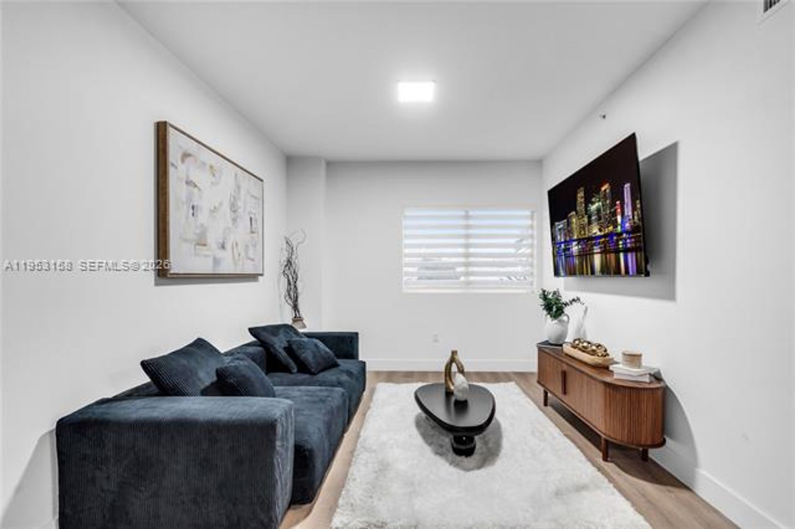 Miami Apartment: 3728 NW 19th Ave unit 304