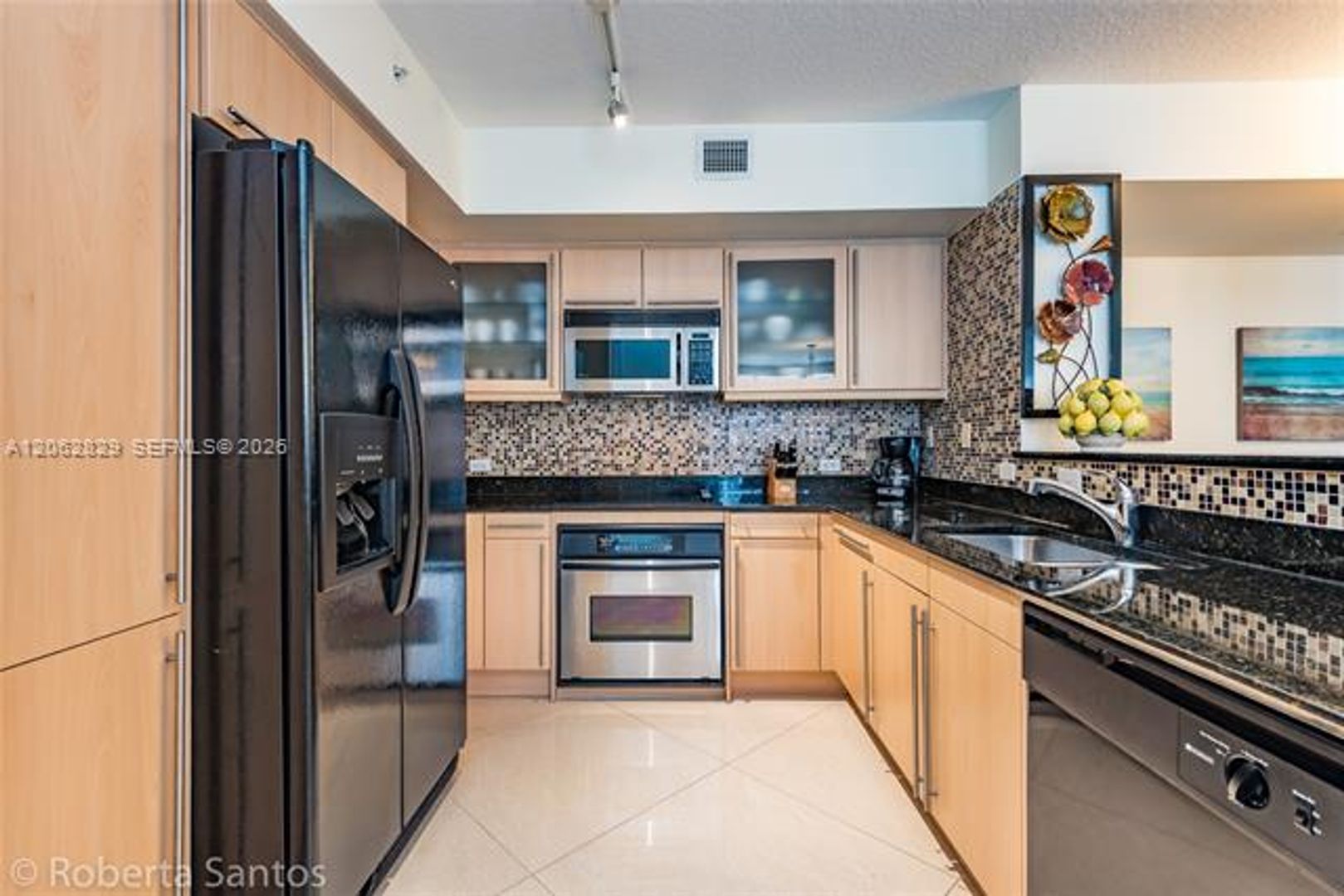 Hallandale Beach Condo: 2080 S Ocean Dr cu-804