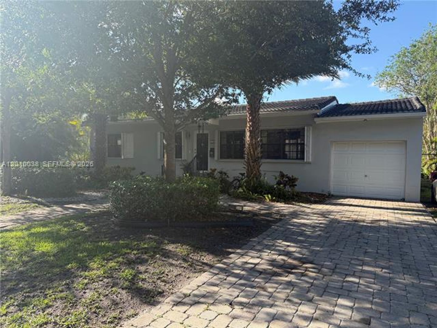 MIAMI SPRINGS House: 1140 Wren Ave