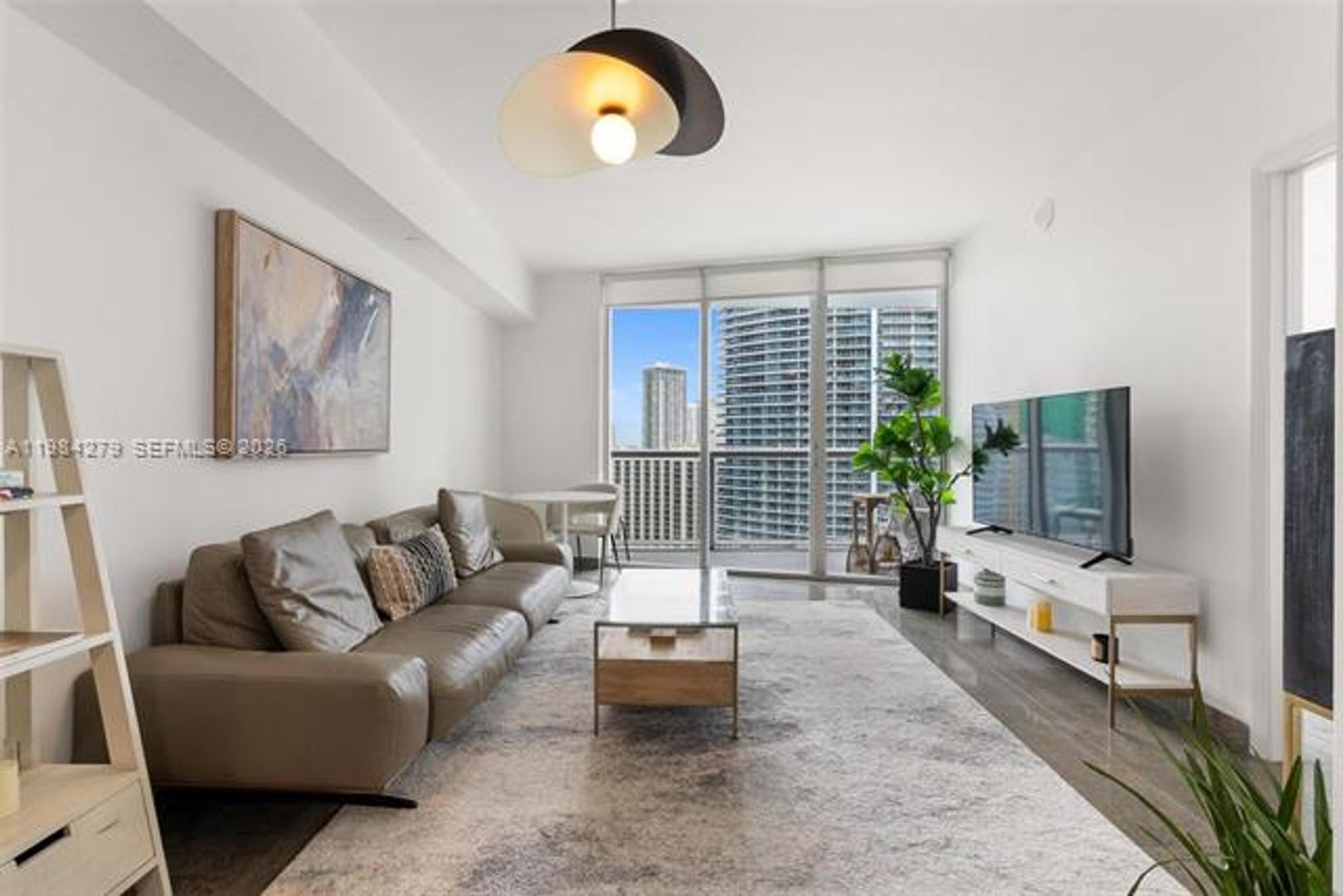 MIAMI Apartment: 465 Brickell Ave # 2604