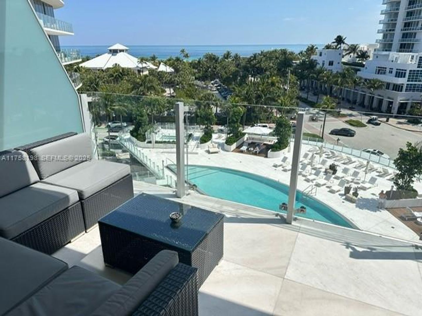 MIAMI BEACH Apartment: 1 Collins Ave # 602