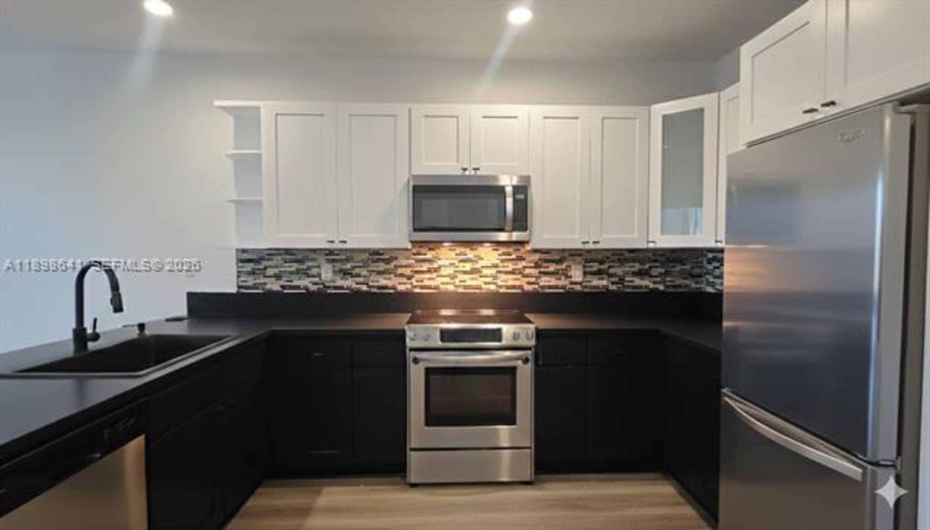 DORAL Townhome: 7406 NW 108th Path TH 7406