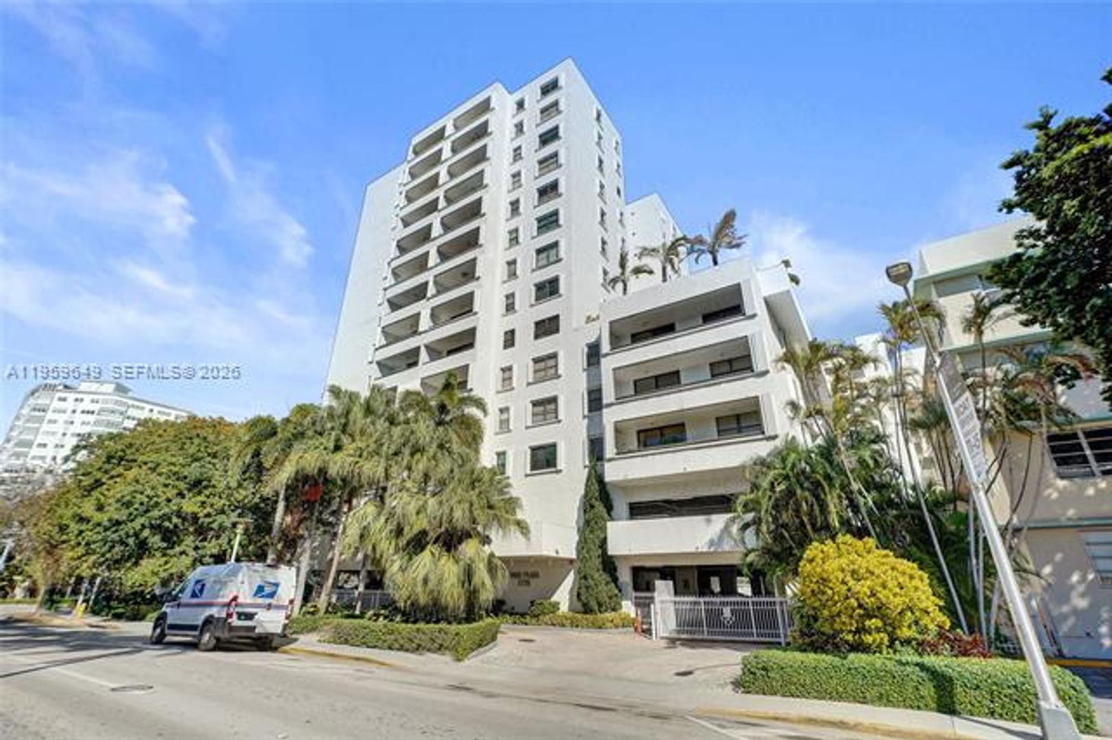 Miami Beach Apartment: 1775 Washington Ave unit PH-4