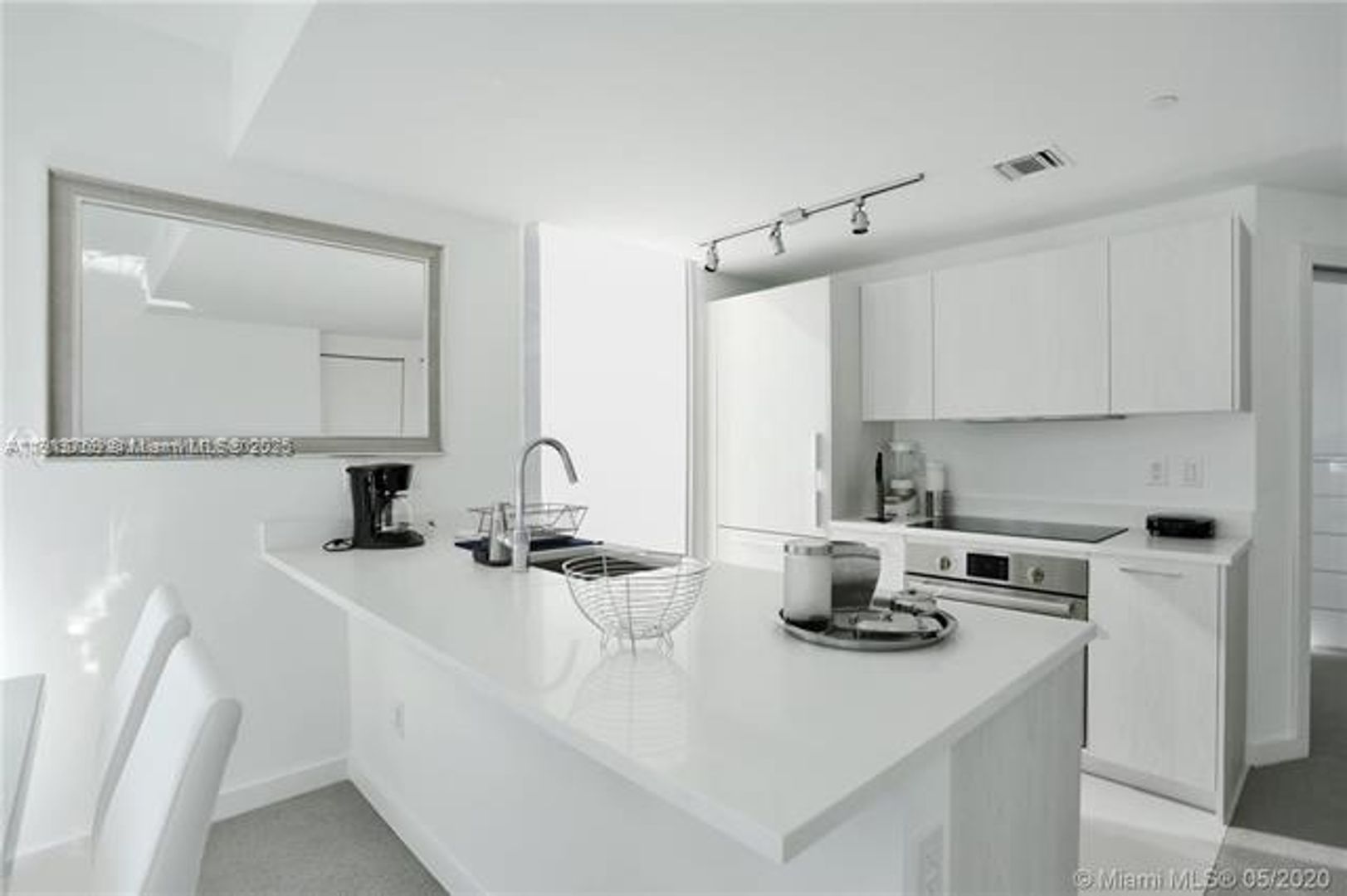 MIAMI Apartment: 501 NE 31st St unit 1208