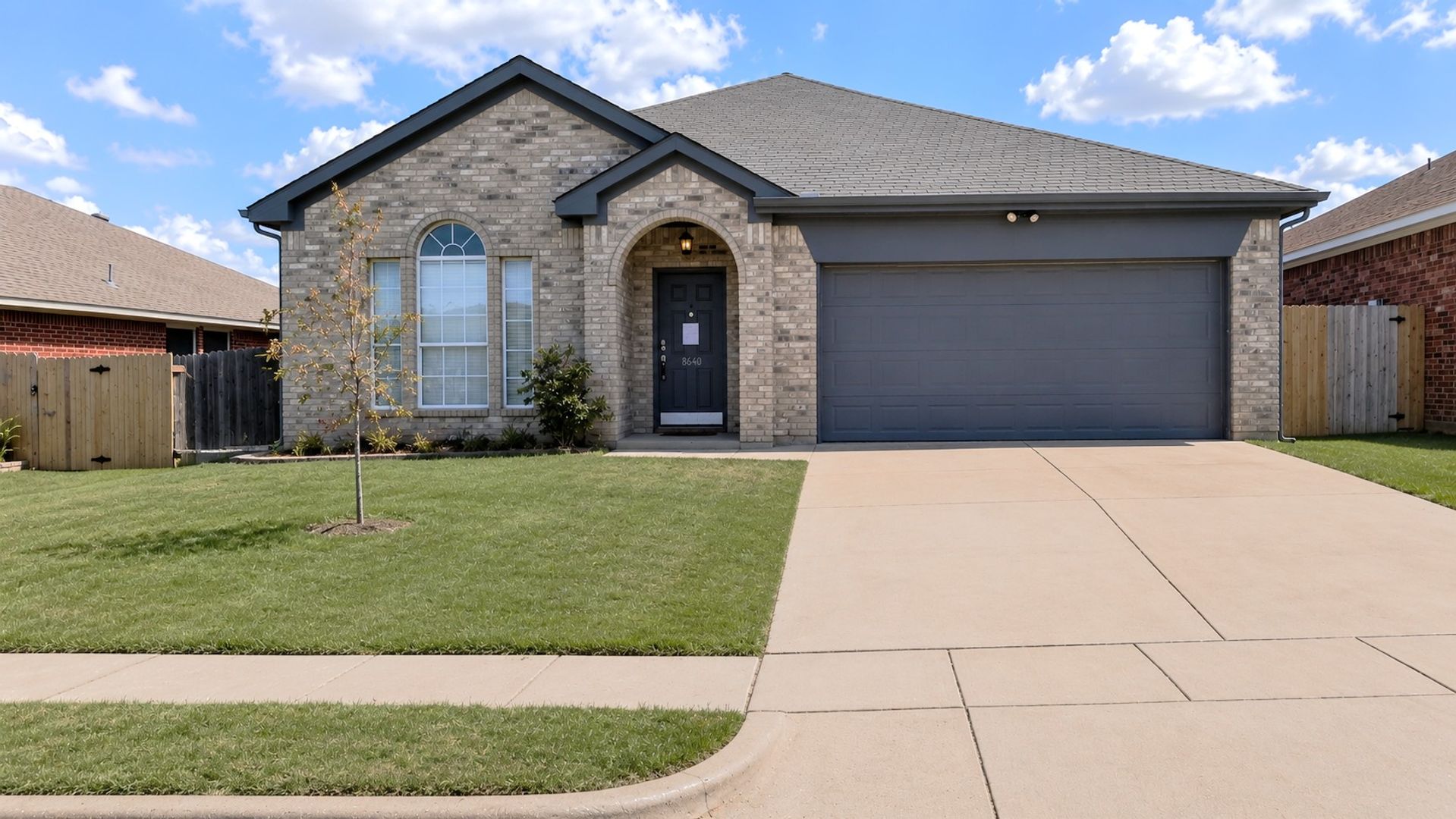 Keller House: 8640 Rainy Lake Drive
