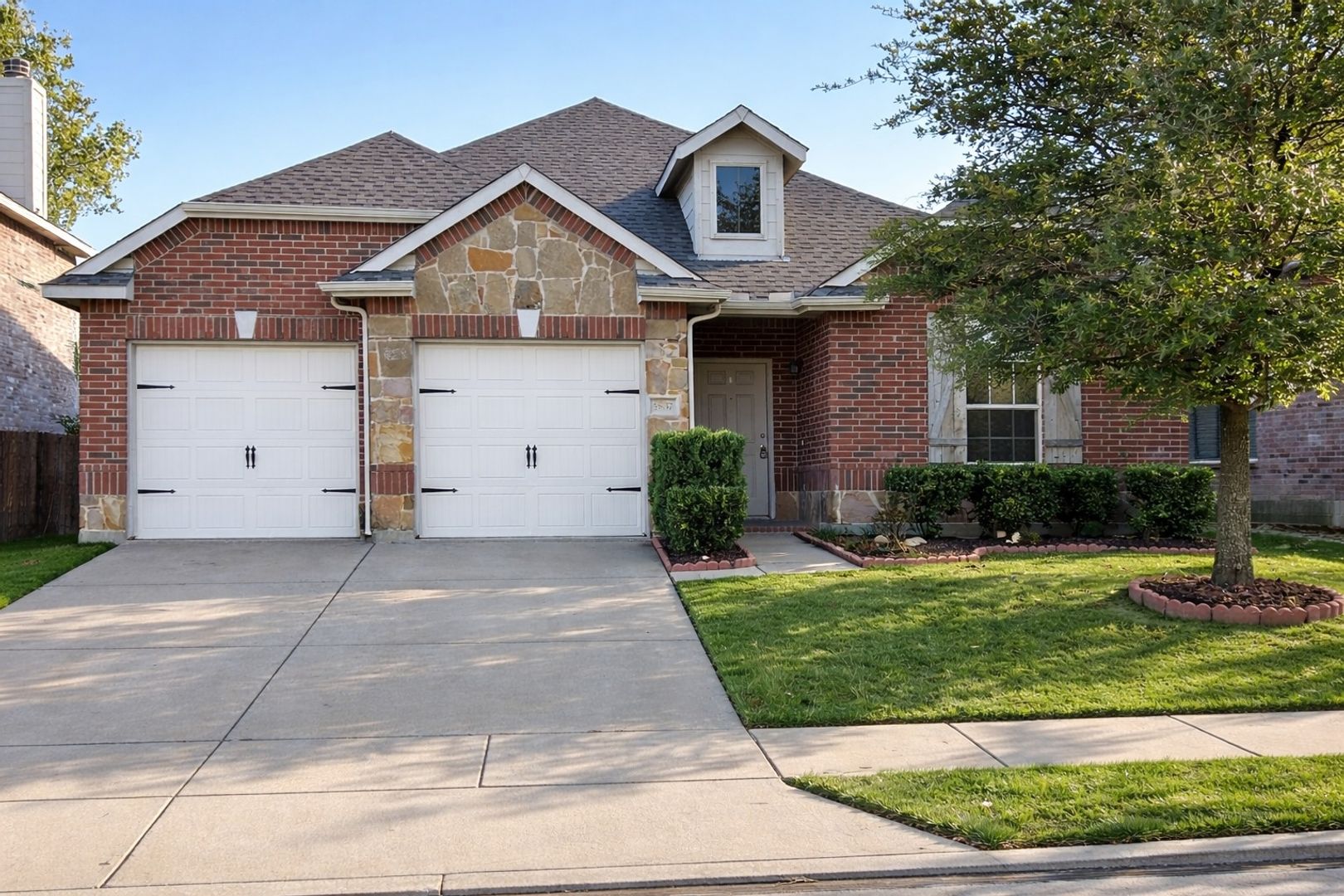 Fort Worth House: 5837 Fantail Drive