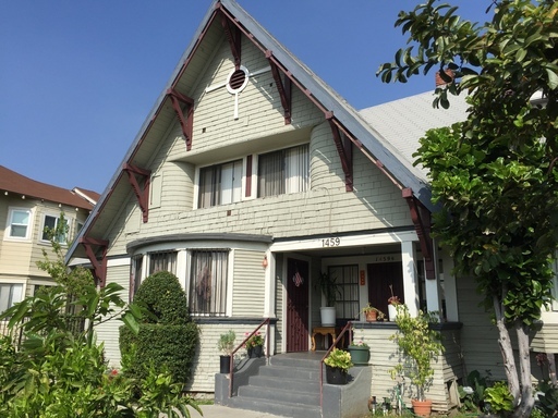 1459.5 W 29th Street- 4 Bed 1.5 Bath – photo 1